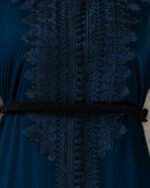 ⁦قفطان مغربي بلون كحلي NAVY⁩ - الصورة ⁦3⁩