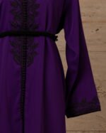 ⁦قفطان مغربي بلون بنفسجي⁩ - الصورة ⁦3⁩