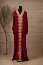 قفطان مغربي بلون عنابي BURGUNDY
