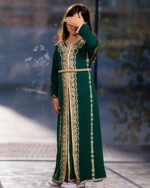 تكشيطة مغربية بلون أخضر غامج